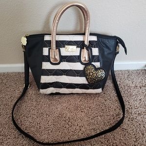 Luv Betsey purse